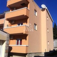 House in the suburbs in Montenegro, Bar, 417 sq.m.