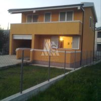 House in the suburbs in Montenegro, Bar, 120 sq.m.