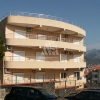 Дом в пригороде в Черногории, Бар, 1000 кв.м.