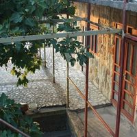 Доходный дом в пригороде в Черногории, Бар, Сутоморе, 300 кв.м.