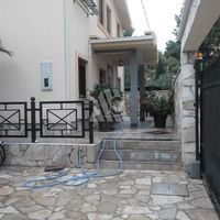 Дом в пригороде в Черногории, Бар, 260 кв.м.