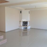 Дом в большом городе в Черногории, Бар, 299 кв.м.