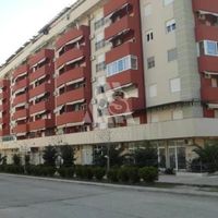 Квартира в большом городе в Черногории, Бар, 83 кв.м.