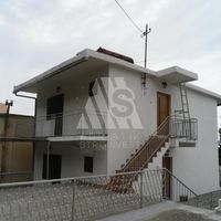 Дом в пригороде в Черногории, Бар, Сутоморе, 180 кв.м.