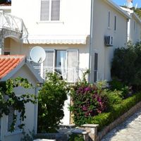 House in the suburbs in Montenegro, Tivat, Radovici, 220 sq.m.