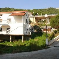 House in the suburbs in Montenegro, Bar, Dobra Voda, 195 sq.m.