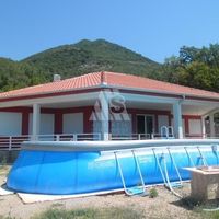 Дом в пригороде в Черногории, Бар, 255 кв.м.