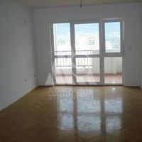 Flat in the big city, by the lake in Montenegro, Bar, 90 sq.m.