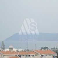 Flat in the big city, by the lake in Montenegro, Bar, 90 sq.m.