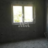 Дом в большом городе в Черногории, Бар, 250 кв.м.