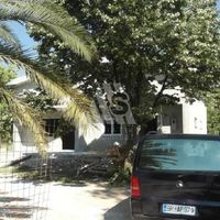 Дом в большом городе в Черногории, Бар, 250 кв.м.