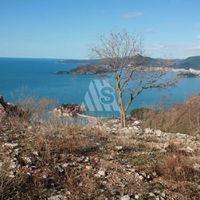 Land plot by the lake in Montenegro, Budva, Przno
