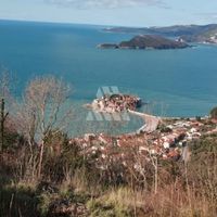 Земельный участок у озера в Черногории, Будва, Пржно