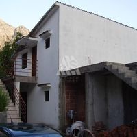 Дом в пригороде в Черногории, Котор, Пераст, 350 кв.м.
