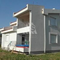 Дом в большом городе в Черногории, Бар, 200 кв.м.