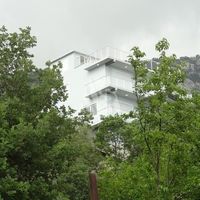Villa in the suburbs in Montenegro, Bar, 320 sq.m.