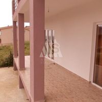 Дом в пригороде в Черногории, Бар, 200 кв.м.