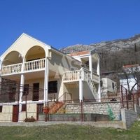 House in the suburbs in Montenegro, Bar, Sutomore, 140 sq.m.