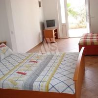 Дом в Черногории, Бар, Добра Вода, 200 кв.м.