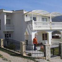 Дом в пригороде в Черногории, Бар, 200 кв.м.