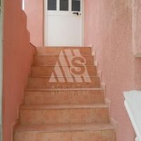 Доходный дом в пригороде в Черногории, Бар, Добра Вода, 300 кв.м.