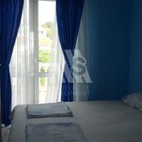 Доходный дом в пригороде в Черногории, Бар, Добра Вода, 300 кв.м.