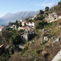 Земельный участок в Черногории, Котор, Пераст
