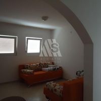 Доходный дом в пригороде в Черногории, Бар, Добра Вода, 300 кв.м.