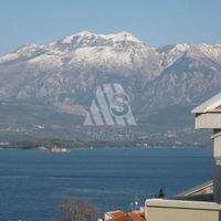 House in the suburbs in Montenegro, Tivat, Radovici, 160 sq.m.