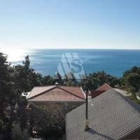 Дом в пригороде в Черногории, Бар, 175 кв.м.