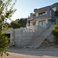 Дом в пригороде в Черногории, Бар, Сутоморе, 350 кв.м.