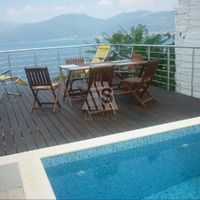 House by the lake in Montenegro, Tivat, Radovici, 240 sq.m.