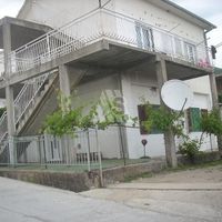Дом в Черногории, Херцег-Нови, Биела, 200 кв.м.