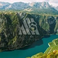 Земельный участок в горах в Черногории, Плужине