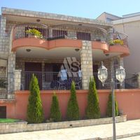 House in Montenegro, Bar, 450 sq.m.