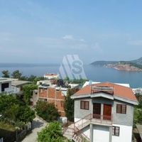 House in the suburbs in Montenegro, Bar, Sutomore, 220 sq.m.