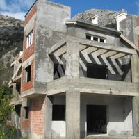 House in Montenegro, Kotor, Risan, 600 sq.m.