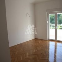 Flat in Montenegro, Herceg Novi, Herceg-Novi, 75 sq.m.