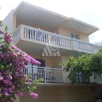 Дом в Черногории, Бар, 240 кв.м.