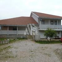 Дом в Черногории, Бар, 240 кв.м.