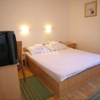 Отель (гостиница) в Черногории, Будва, 514 кв.м.