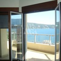 Квартира в Черногории, Херцег-Нови, 136 кв.м.