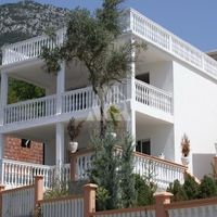 Дом в Черногории, Бар, 270 кв.м.