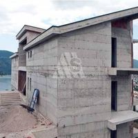 Rental house in Montenegro, Herceg Novi, Herceg-Novi, 1060 sq.m.