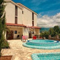 House in the suburbs in Montenegro, Tivat, Radovici, 180 sq.m.