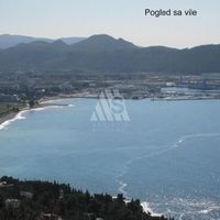 Villa by the lake, in the suburbs in Montenegro, Bar, 303 sq.m.