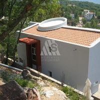 Villa by the lake, in the suburbs in Montenegro, Bar, 303 sq.m.