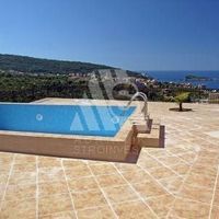 Дом в Черногории, Бар, Утеха, 490 кв.м.