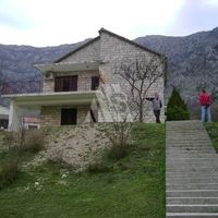 Дом в Черногории, Котор, Рисан, 180 кв.м.