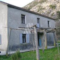 Другая коммерческая недвижимость в Черногории, Бар, Сутоморе, 90 кв.м.
